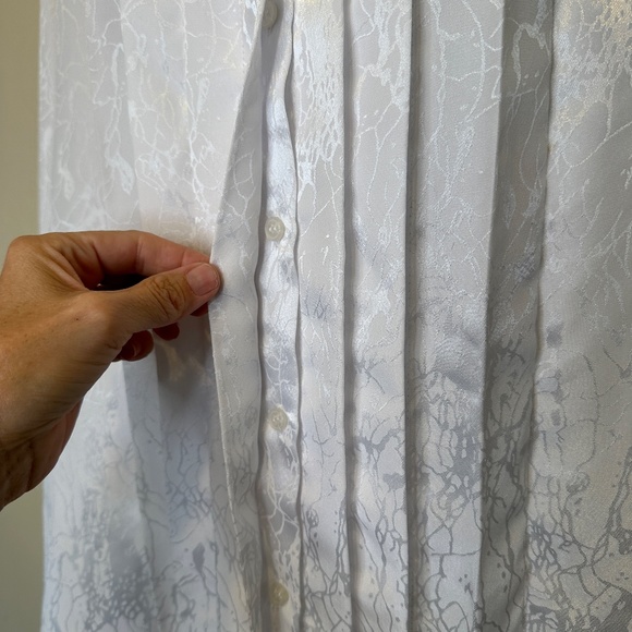 Worthington | VTG Mock Neck Pleated Button Front Shiny Glam Coquette Blouse - Picture 10 of 17